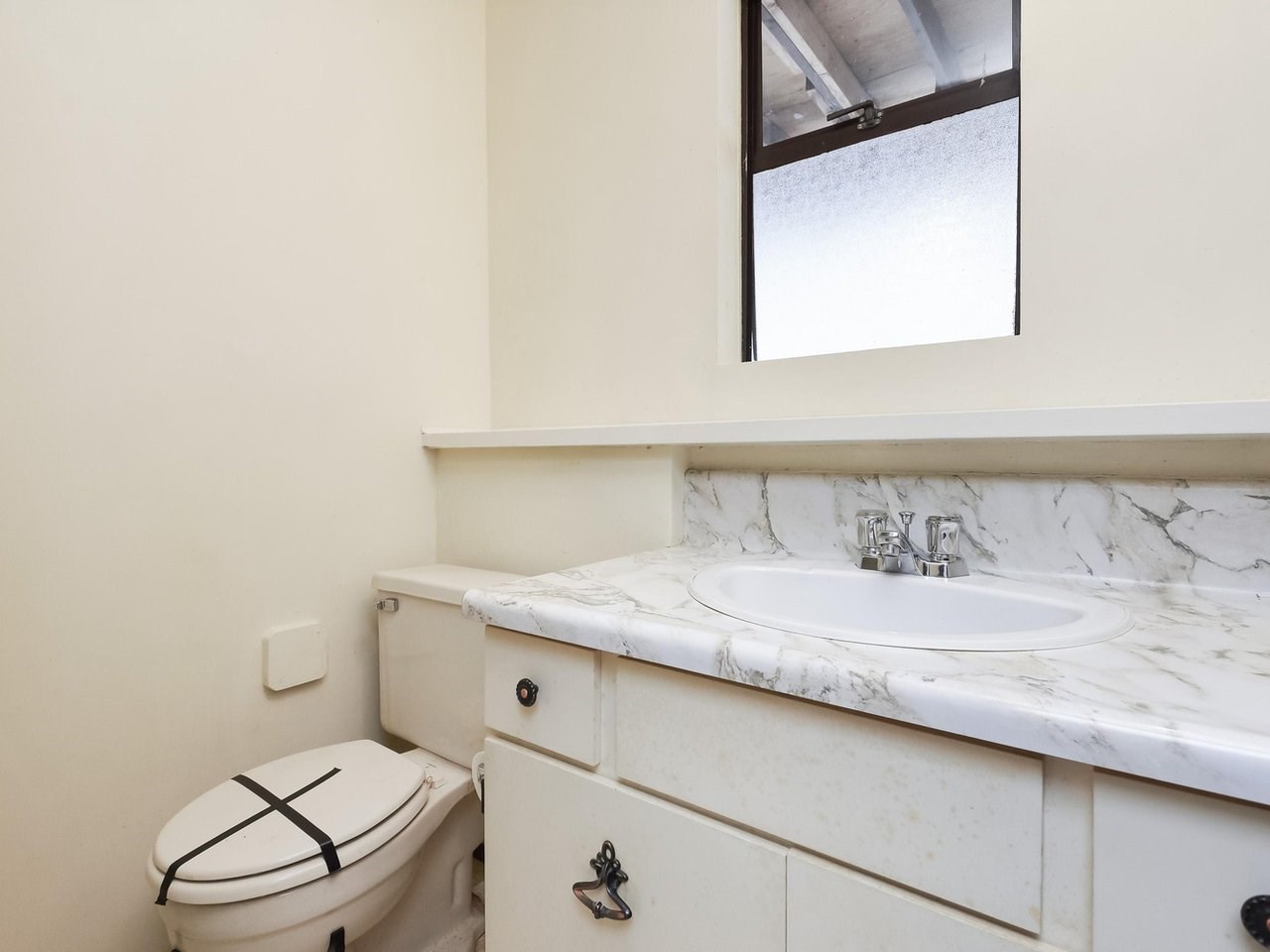 3143 Robinson Road, North Vancouver, BC, V7J 3G1 R2428457 Dawar