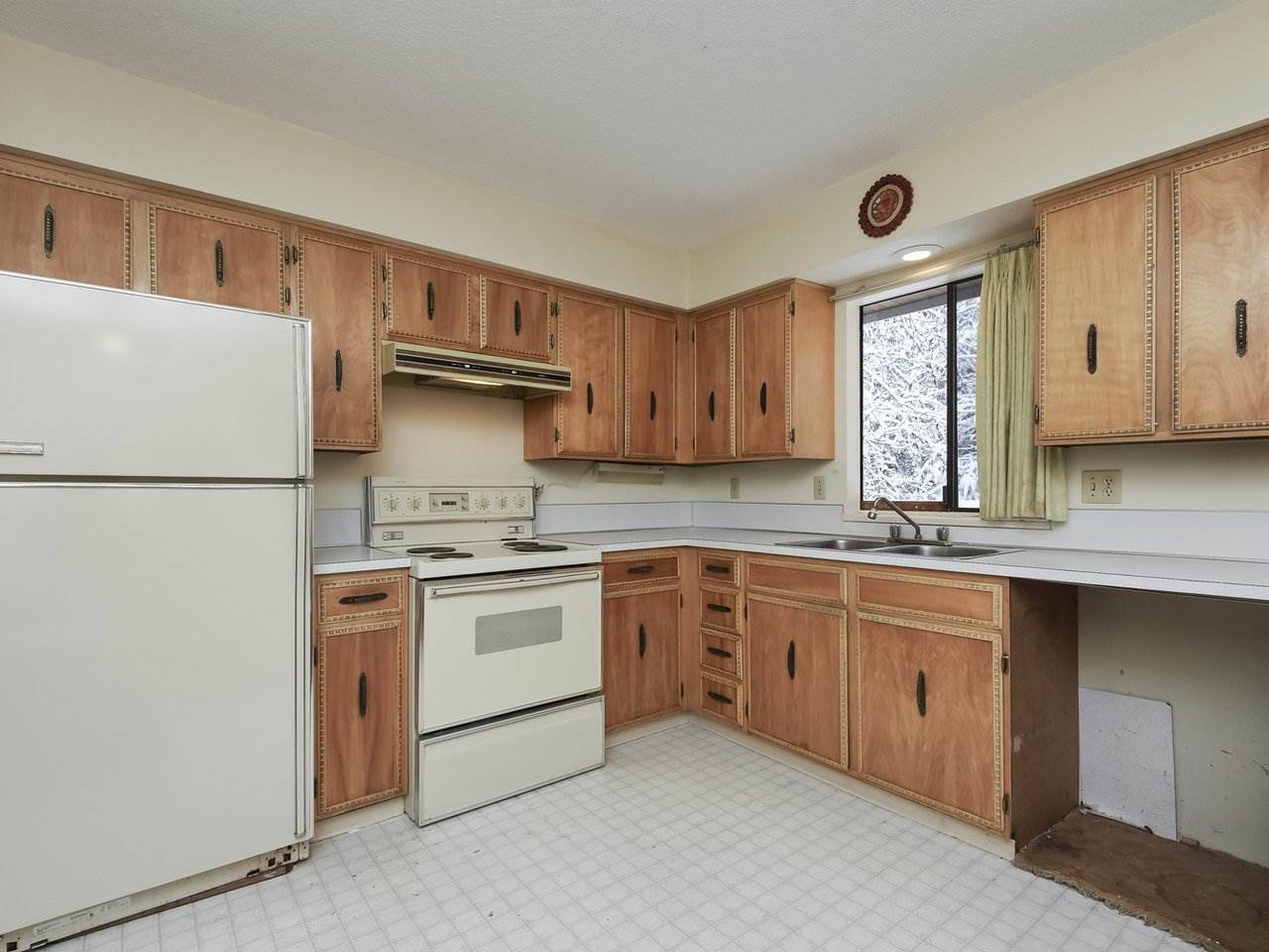 3143 Robinson Road, North Vancouver, BC, V7J 3G1 R2428457 Dawar