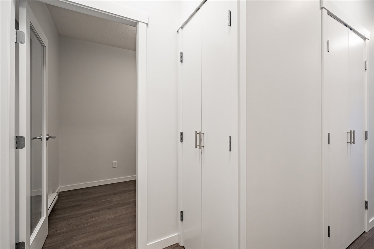 R2431527