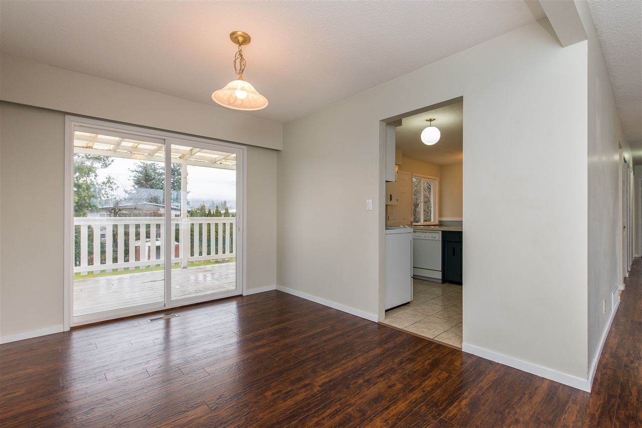 45170 Oliver Crescent, Chilliwack, BC, V2R 2J9 R2432753 Sarah Toop