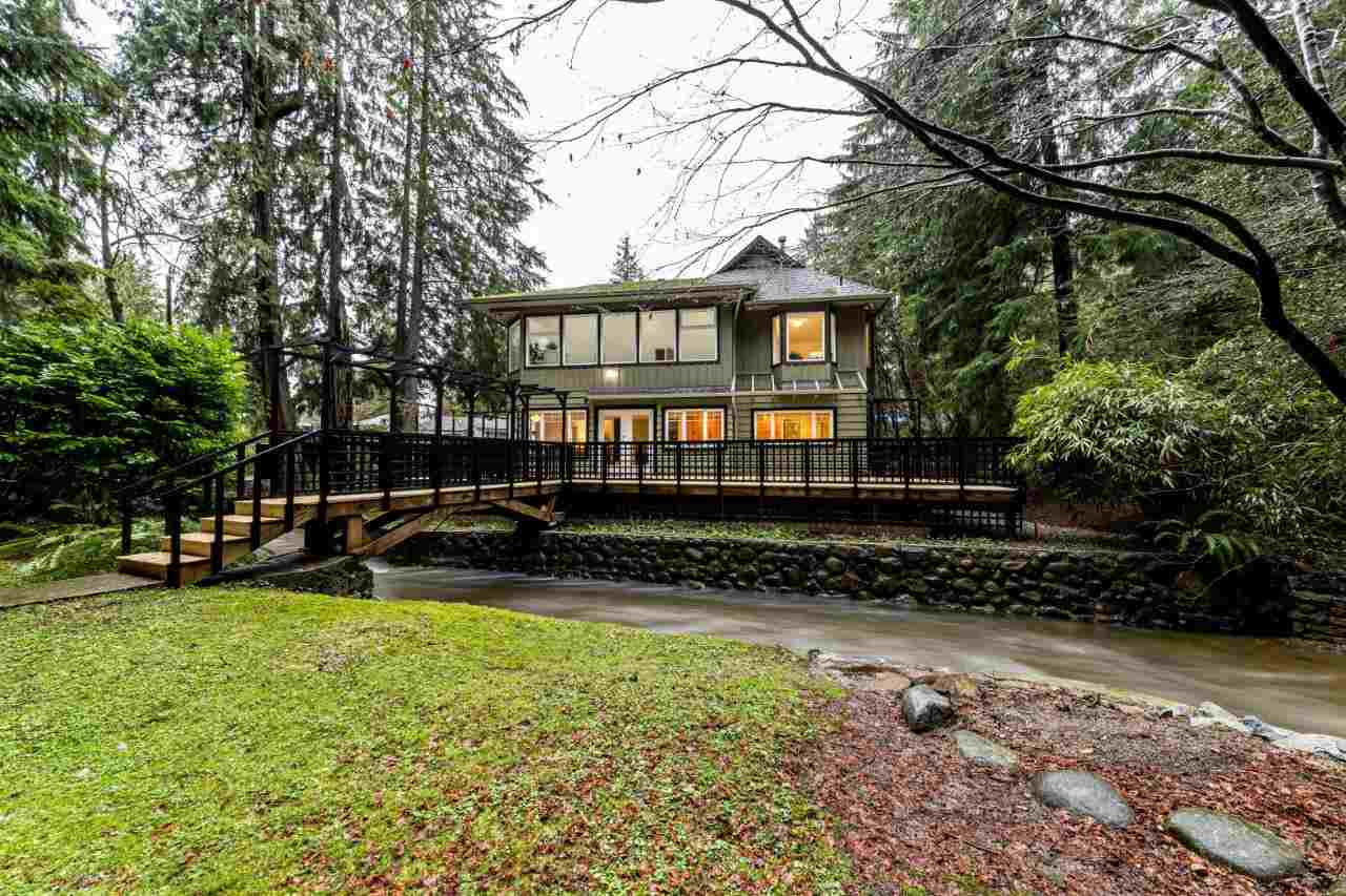 3890 Emerald Drive, North Vancouver, BC, V7R 3B8 R2432542 Max Hasman