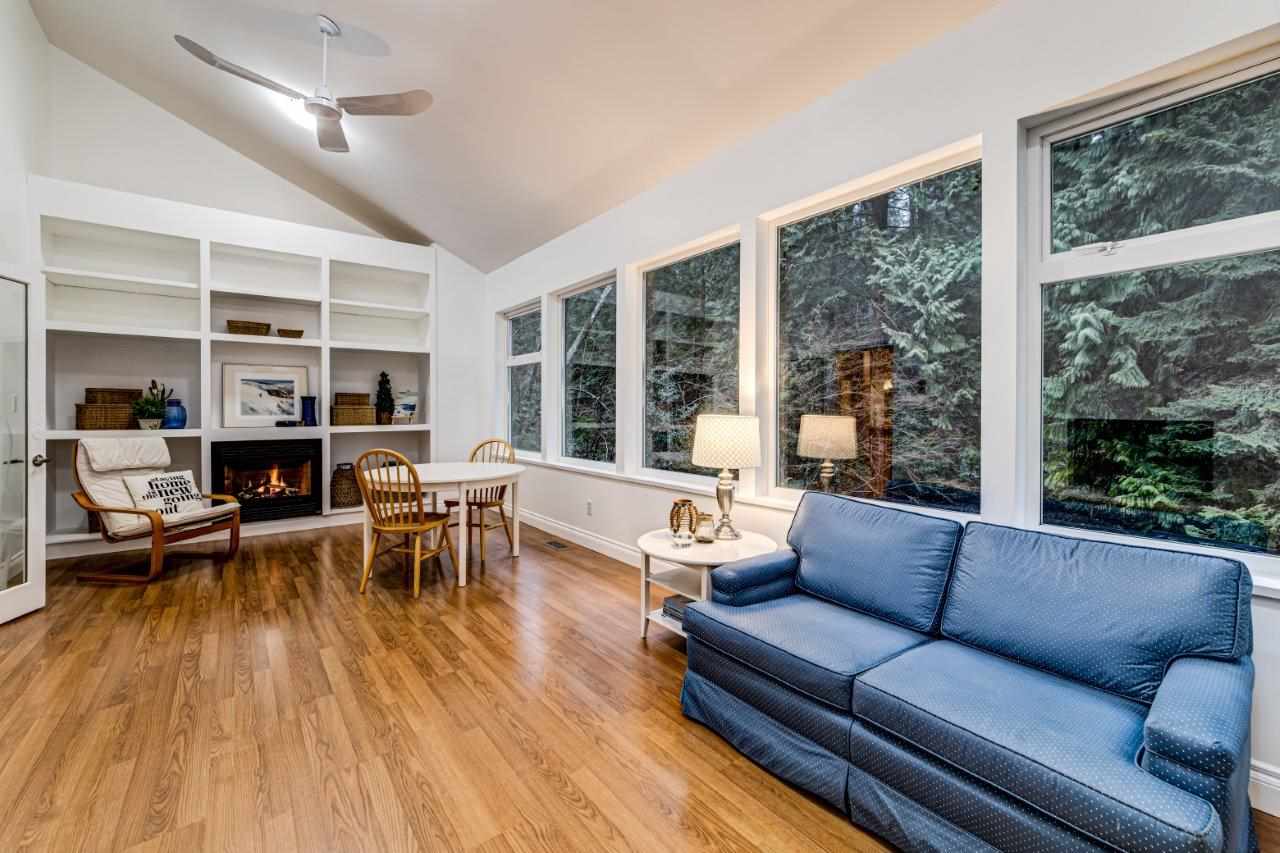 3890 Emerald Drive, North Vancouver, BC, V7R 3B8 R2432542 Max Hasman