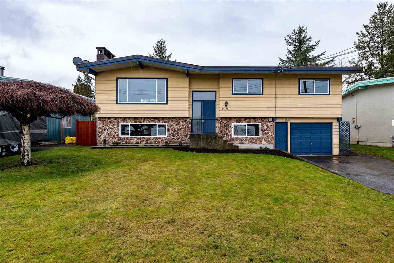 45170 Oliver Crescent, Chilliwack, BC, V2R 2J9 R2432753 Sarah Toop