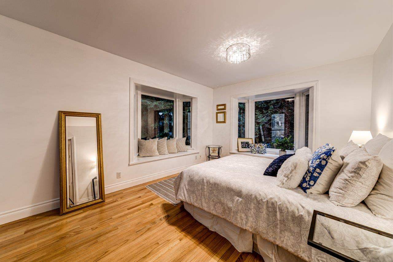 3890 Emerald Drive, North Vancouver, BC, V7R 3B8 R2432542 Max Hasman