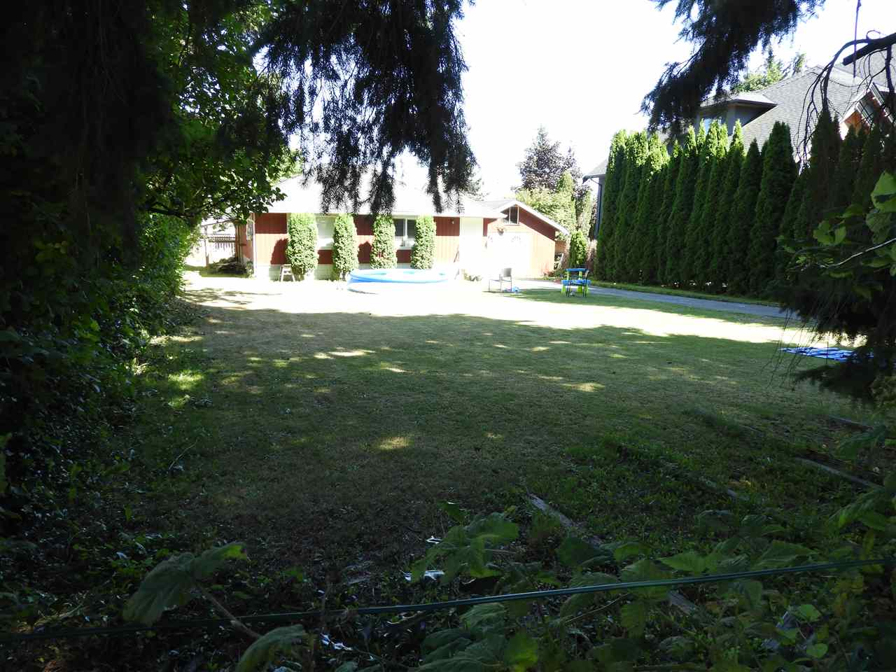 R2435105