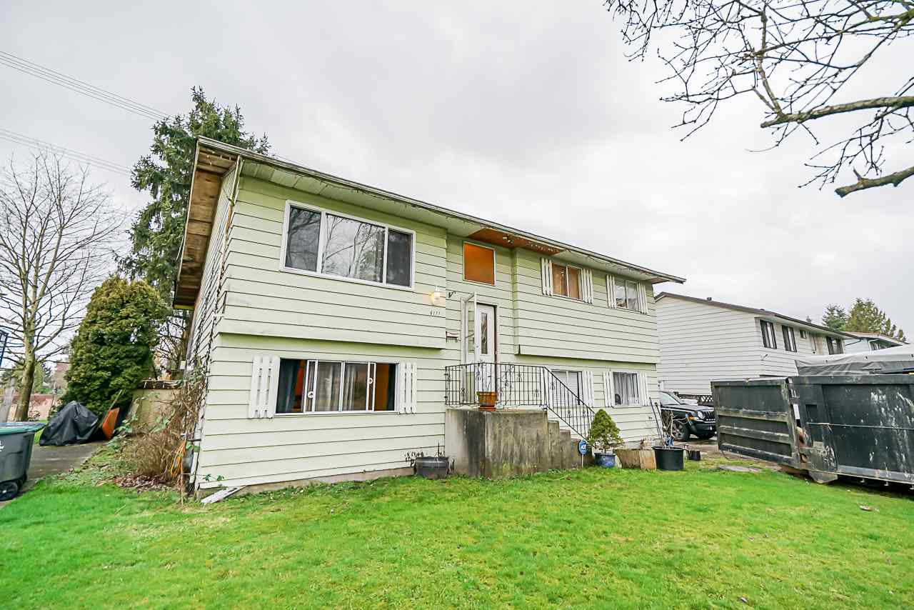 R2436343