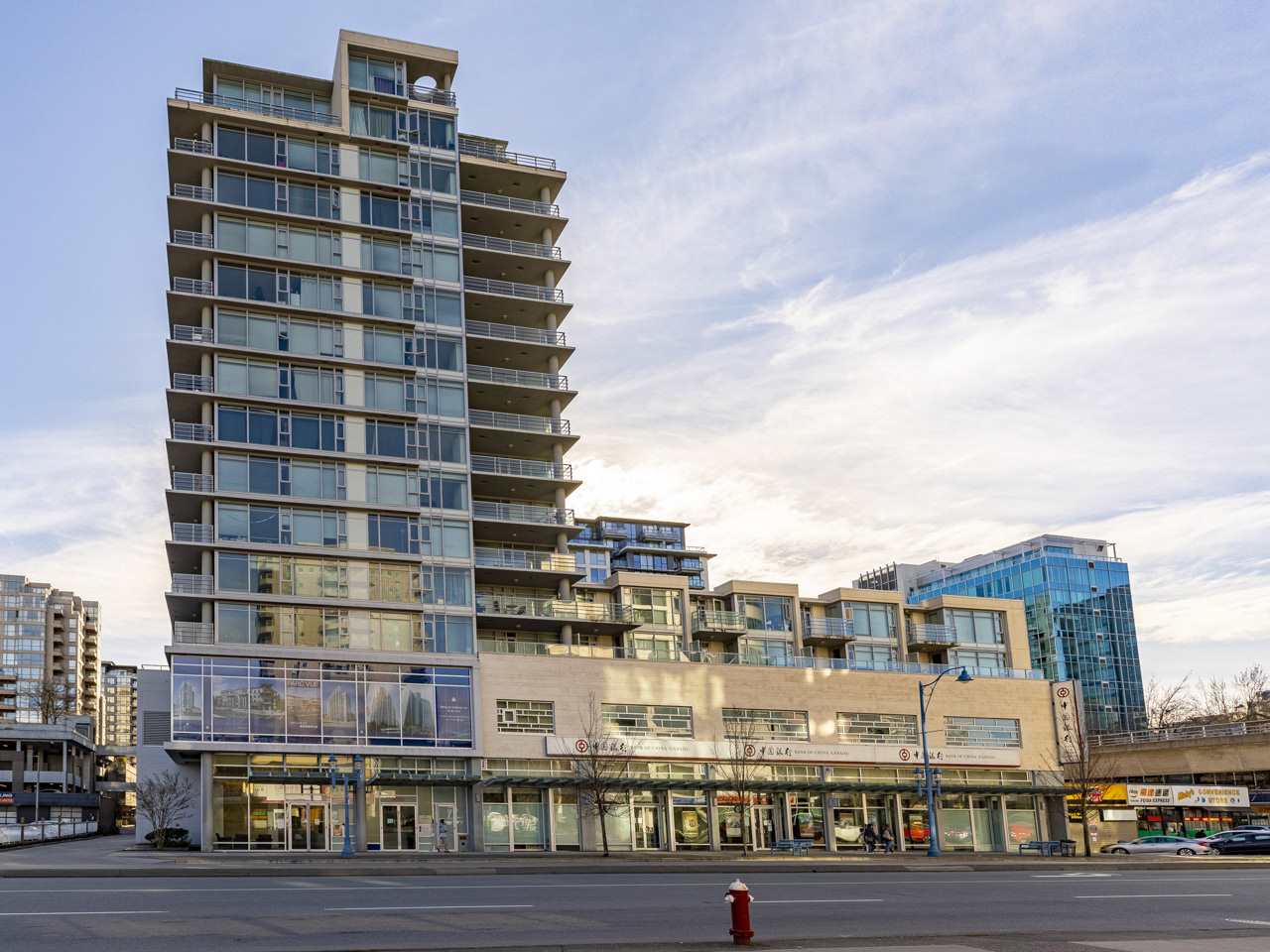  803 8068 Westminster Highway, Richmond, BC R2437031 John Ly