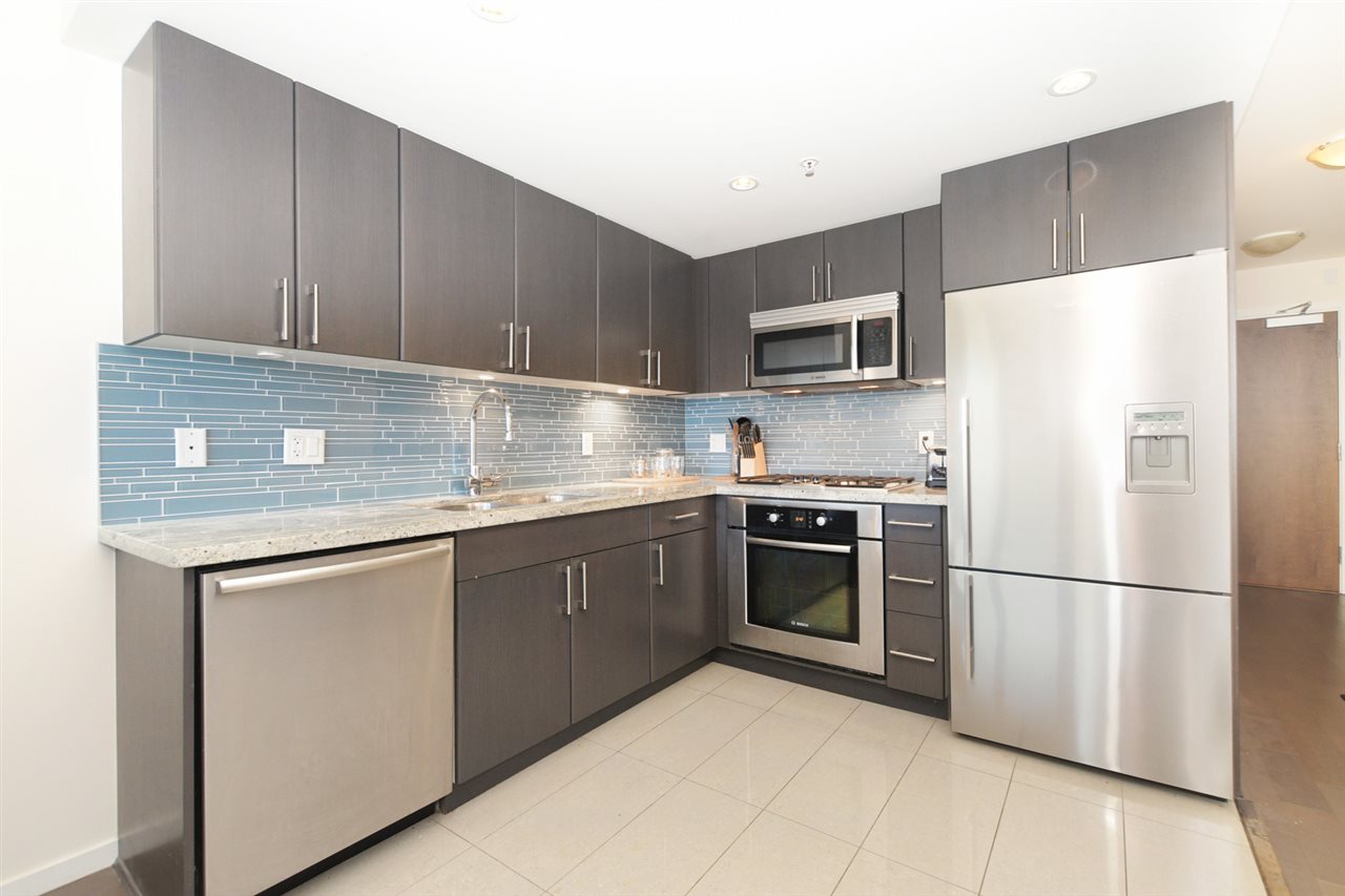 801 1887 Crowe Street, Vancouver, BC, V5Y 0B4 R2441172 The New West Guys