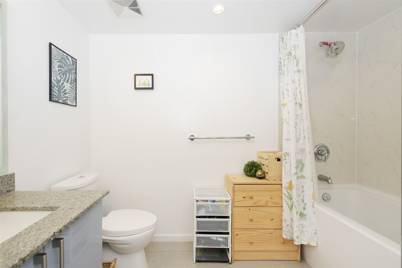 801 1887 Crowe Street, Vancouver, BC, V5Y 0B4 R2441172 The New West Guys