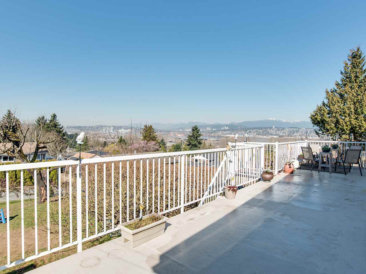 R2446840