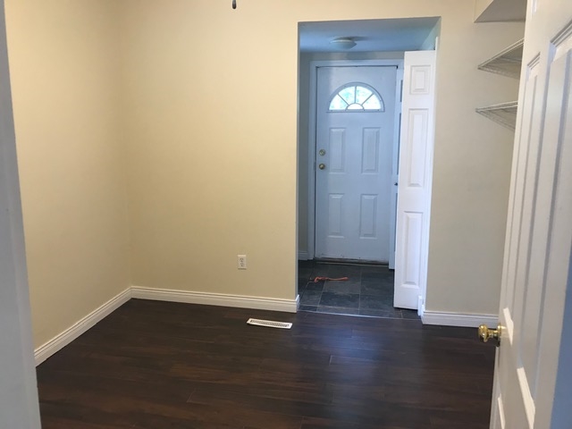 R2448280