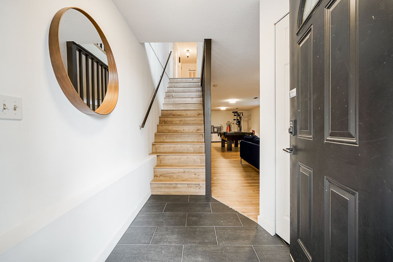 2760 Marble Hill Drive, Abbotsford, BC, V3G 1C3 R2450514 Steve