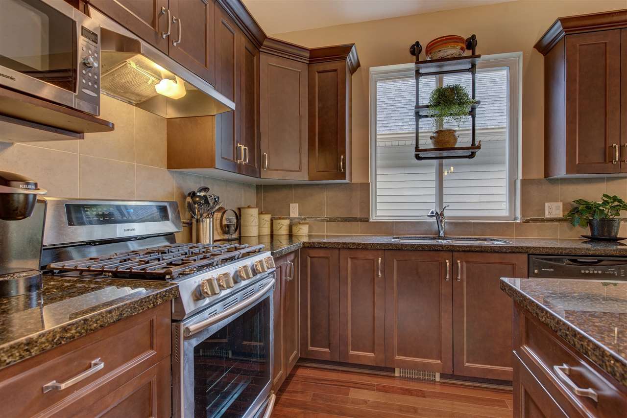 45886 S Foxridge Crescent, Chilliwack, BC, V2R 0P7 R2450879 Sarah