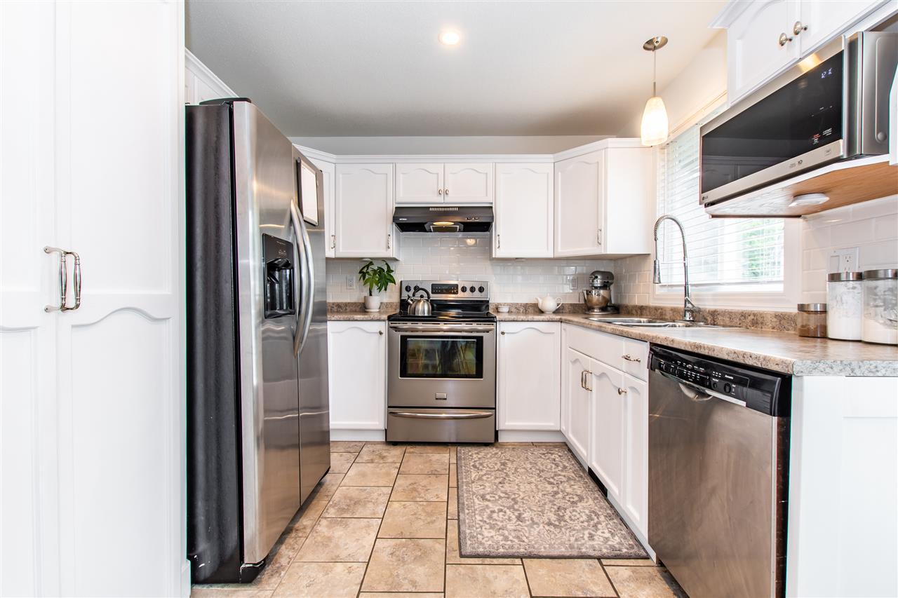 47 46360 Valleyview Road, Chilliwack, BC, V2R 5L7 R2452899 Adams