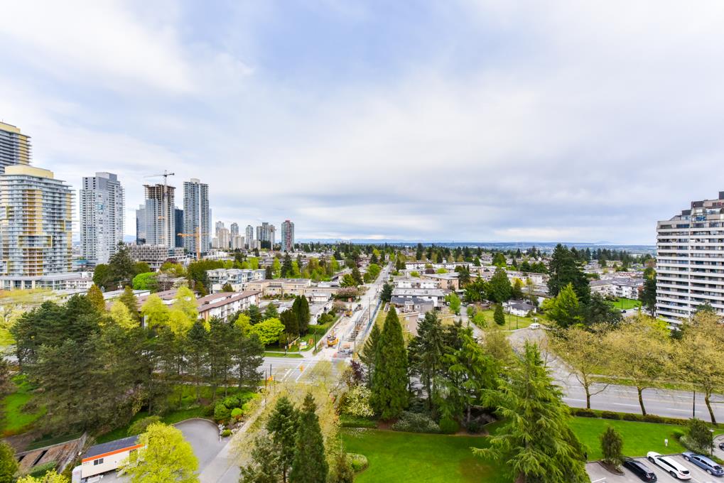 1503 4134 Maywood Street, Burnaby, BC, V5H 4C9 R2453756 Matt