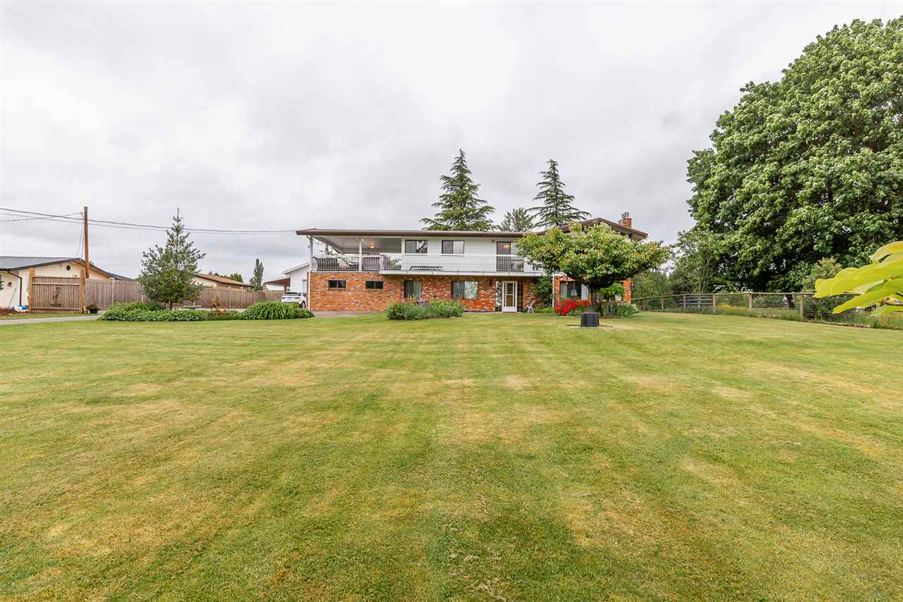 22613 26 Avenue, Langley, BC, V2Z 3B3 R2457522 Susanne Walton