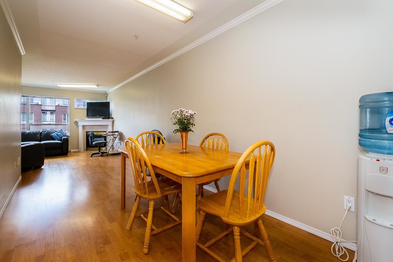 302 2238 Kingsway, Vancouver, BC, V5N 2T7 R2458465 Denise Mai PREC* team