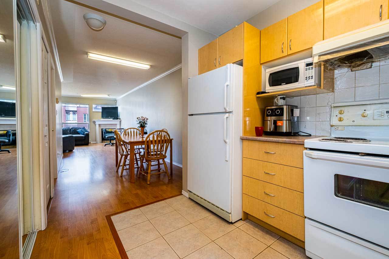 302 2238 Kingsway 302 2238 Kingsway