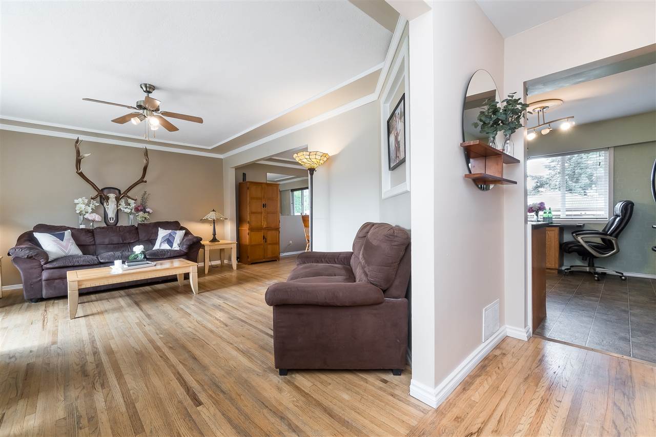 9697 Carleton Street, Chilliwack, BC, V2P 6E2 R2462866 Sarah Toop