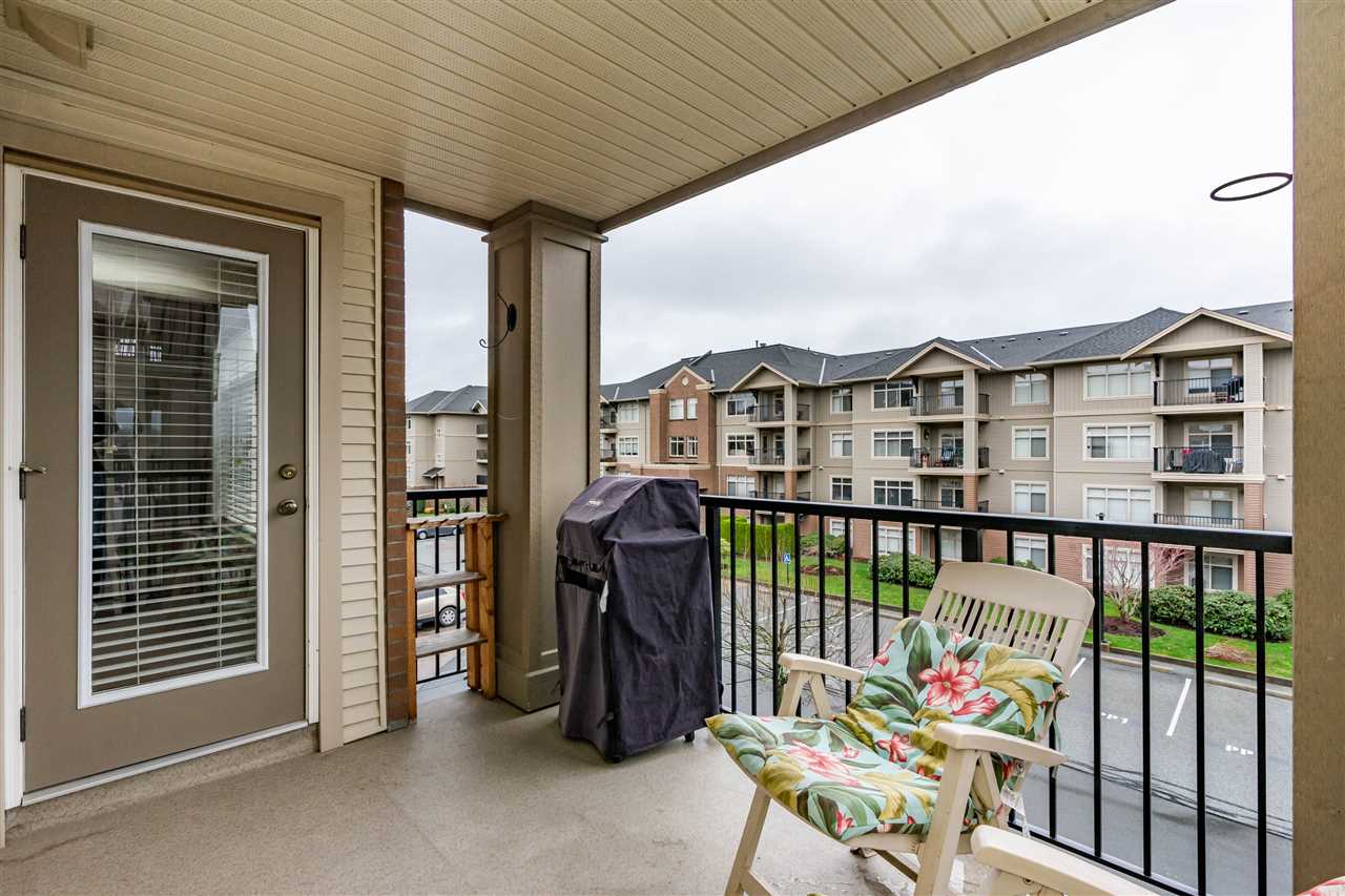 301 45753 Stevenson Road, Chilliwack, BC, V2R 0K8 R2467568 Sarah