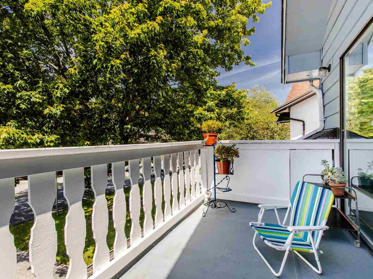 3825 Brockton Crescent, North Vancouver, BC, V7G 2K6 R2469095