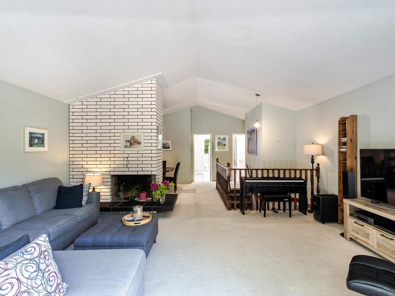 3825 Brockton Crescent, North Vancouver, BC, V7G 2K6 R2469095