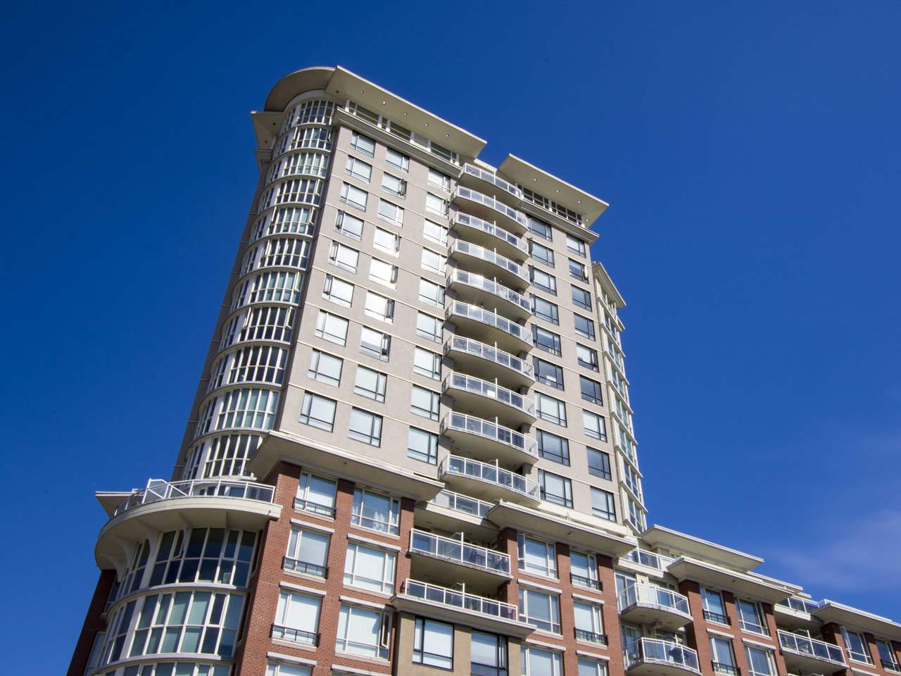  320 4078 Knight Street, Vancouver, BC R2470423 John Ly Personal Real Estate Corporation
