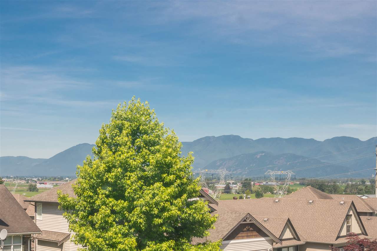 1 8502 Unity Drive, Chilliwack, BC, V4Z 1K6 R2478697 Sarah Toop