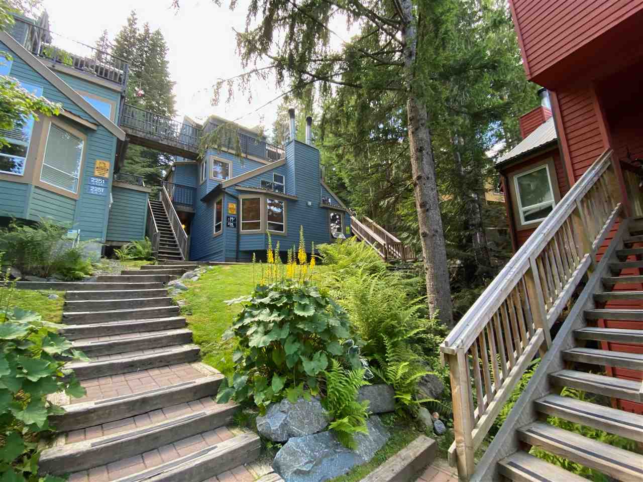 2 2247 Sapporo Drive Drive, Whistler, BC, V8E 0B5 R2479466