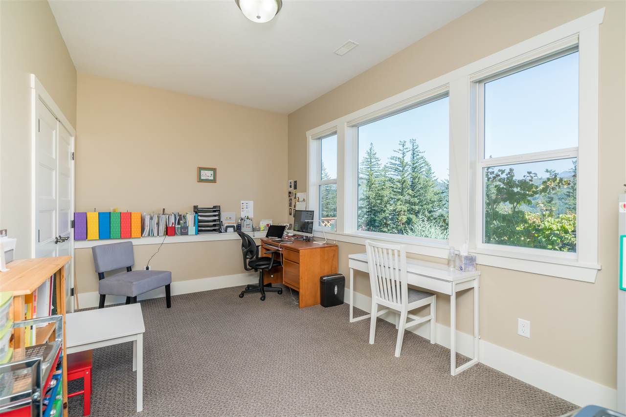 5402 Crimson Ridge, Chilliwack, BC, V2R 0J5 R2480645 Sarah Toop