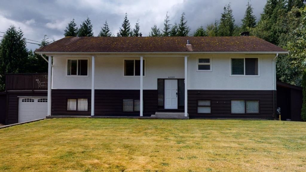 42065 Birken Road, Squamish, BC, V0N 1H0 R2484586 Jenna Franze