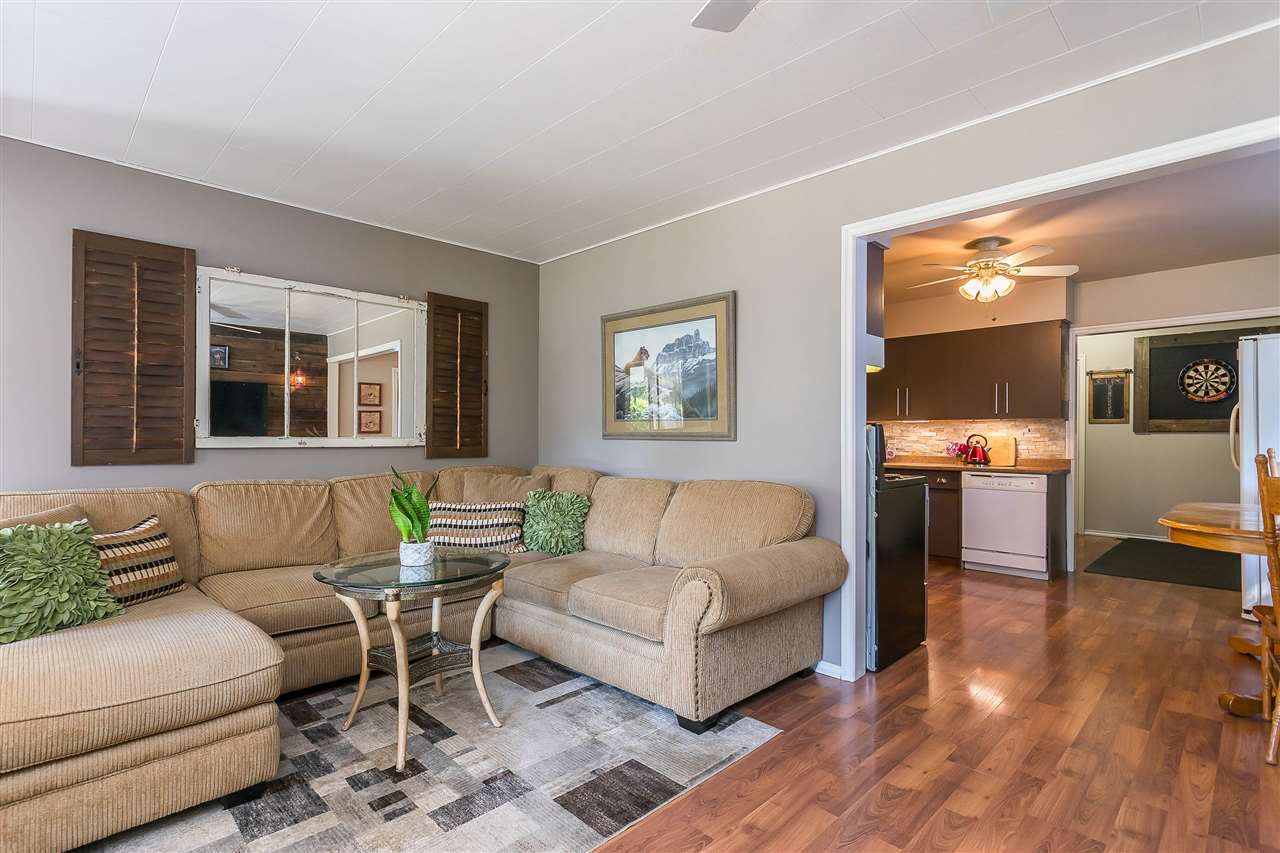 42505 Peters Road, Sardis Greendale, BC, V2R 4K3 R2487711 Sarah