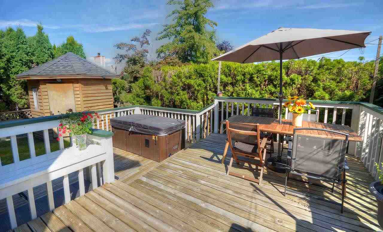 637 Lost Lake Drive, Coquitlam, BC, V3C 5G4 R2491137 Amber Unique