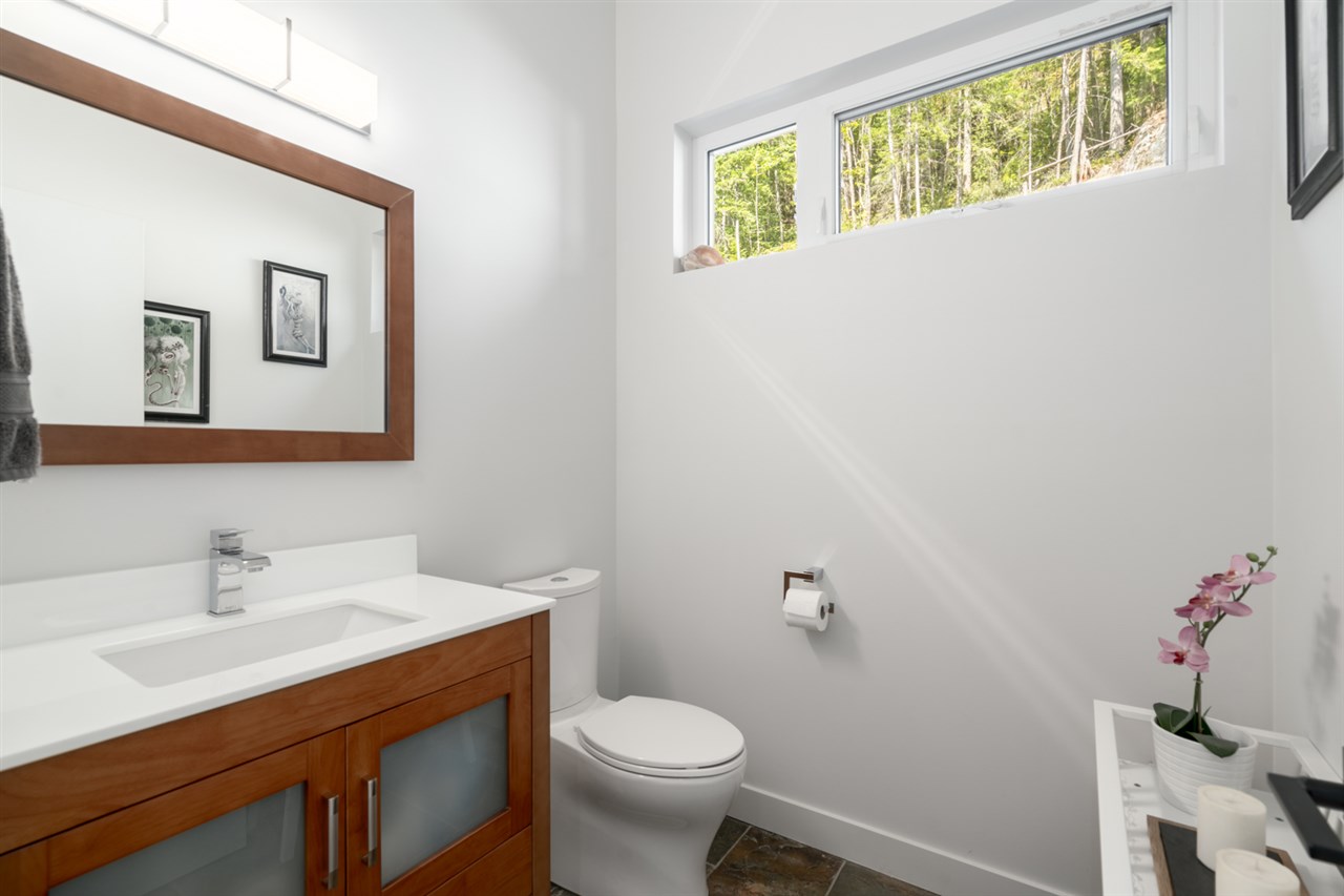 2211 Crumpit Woods Drive, Squamish, BC R2494676 Jenna Franze Real Estate