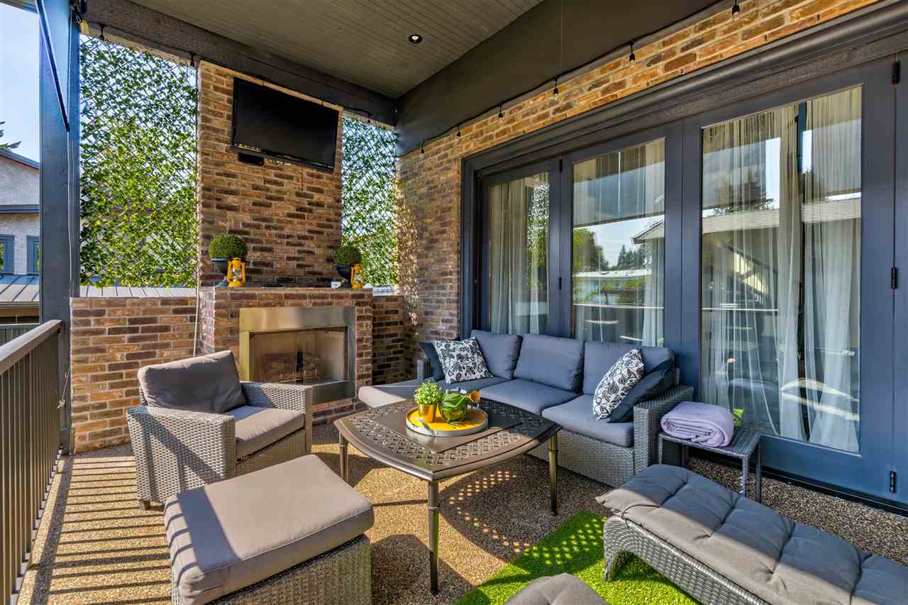 960 Grover Avenue, Coquitlam, BC, V3J 3E6 R2497495 Colin Colpitts