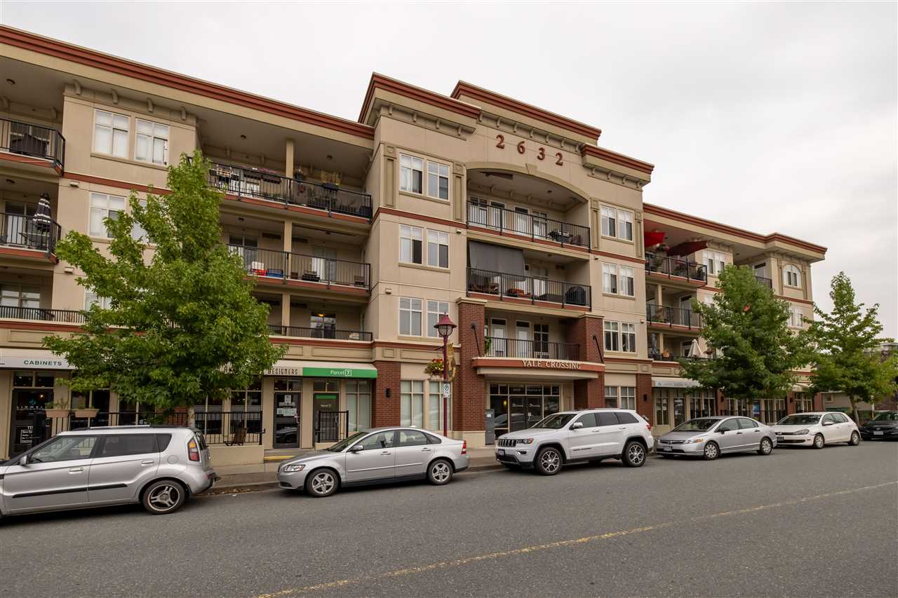  403 2632 Pauline Street, Abbotsford, BC R2500720 David & Ty Homes