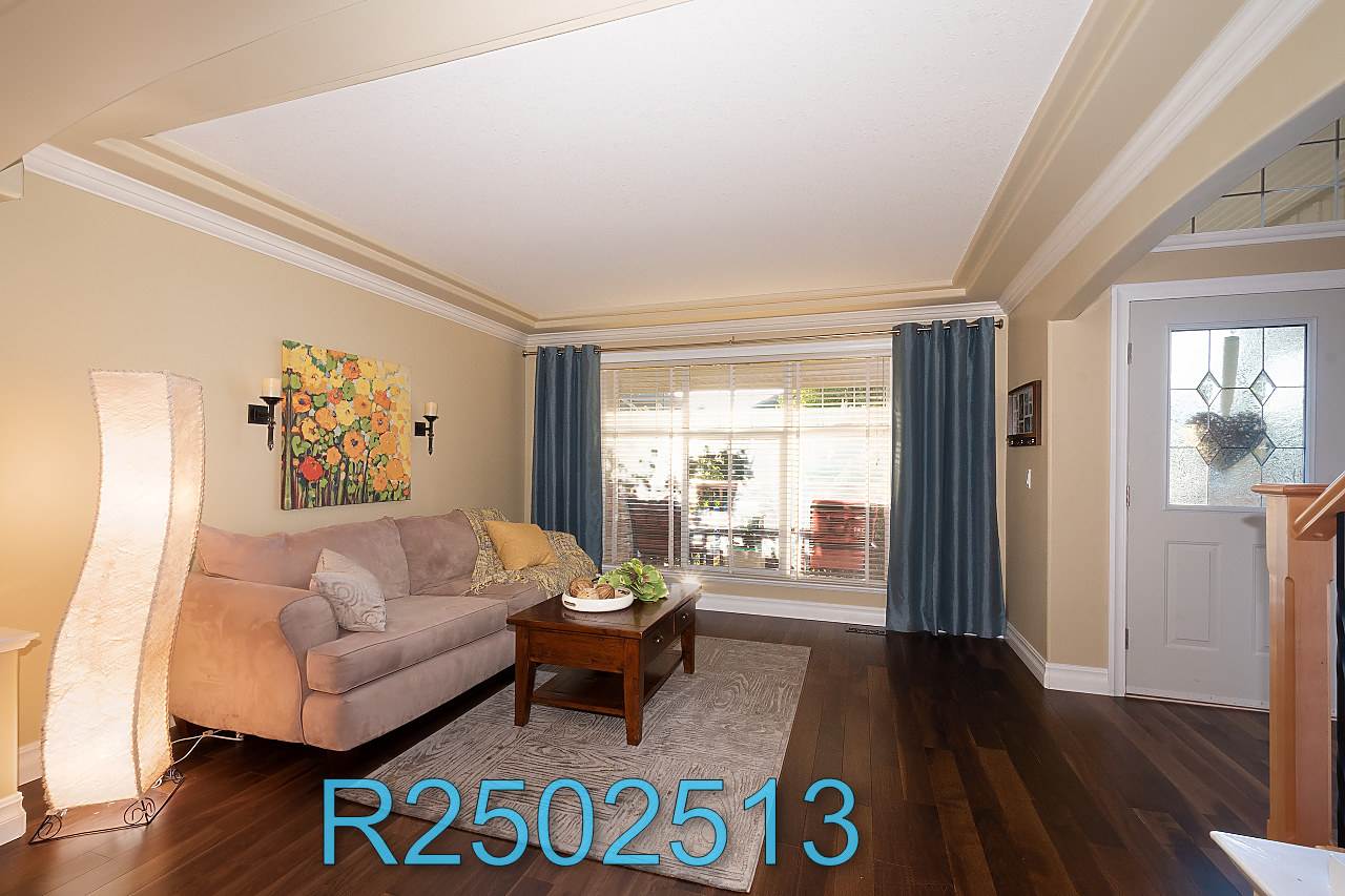 10536 239 Street, Maple Ridge, BC, V2W 1X1 R2502513 Terry Ruppel