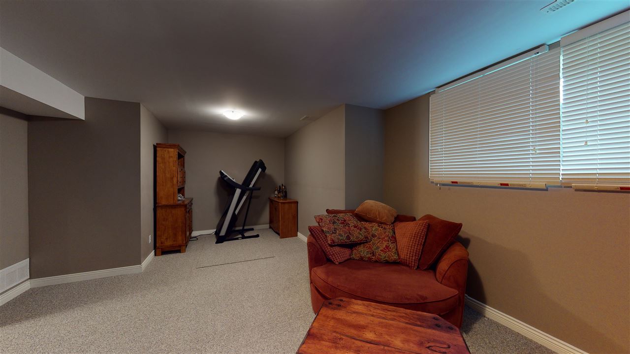 # 11 46808 Hudson Road, Chilliwack, BC | R2502469 | Laina Rodney