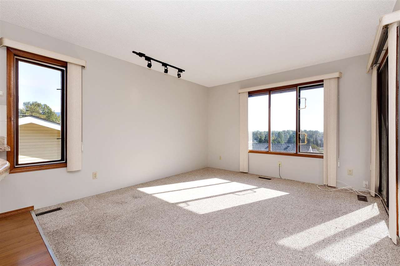 2948 Wickham Drive, Coquitlam, BC, V3C 4R9 R2503803 Can't Play Golf