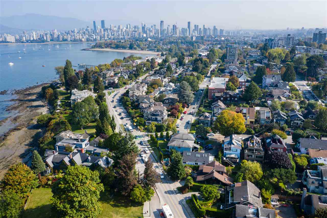 2710 Point Grey Road, Vancouver, BC R2505371 Patrick Weeks