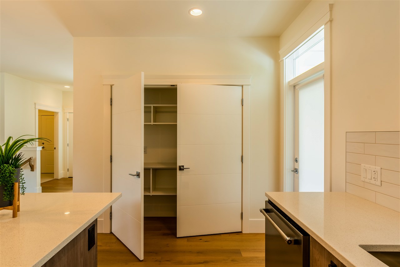 36155 Lower Sumas Mountain Road, Abbotsford, BC, V3G 1E1 R2509538