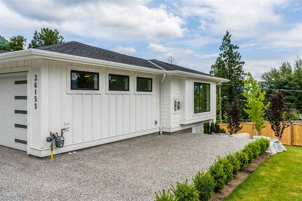 36155 Lower Sumas Mountain Road, Abbotsford, BC, V3G 1E1 R2509538