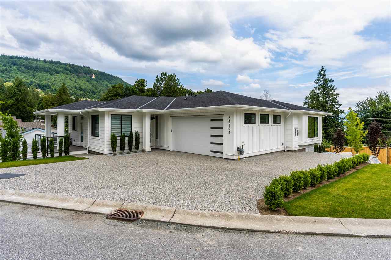 36155 Lower Sumas Mountain Road, Abbotsford, BC, V3G 1E1 R2509538