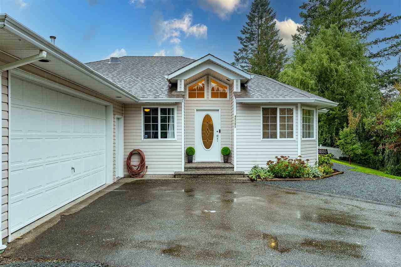 45151 Wells Road, Chilliwack, BC, V2R 1H6 R2511554 Sarah Toop