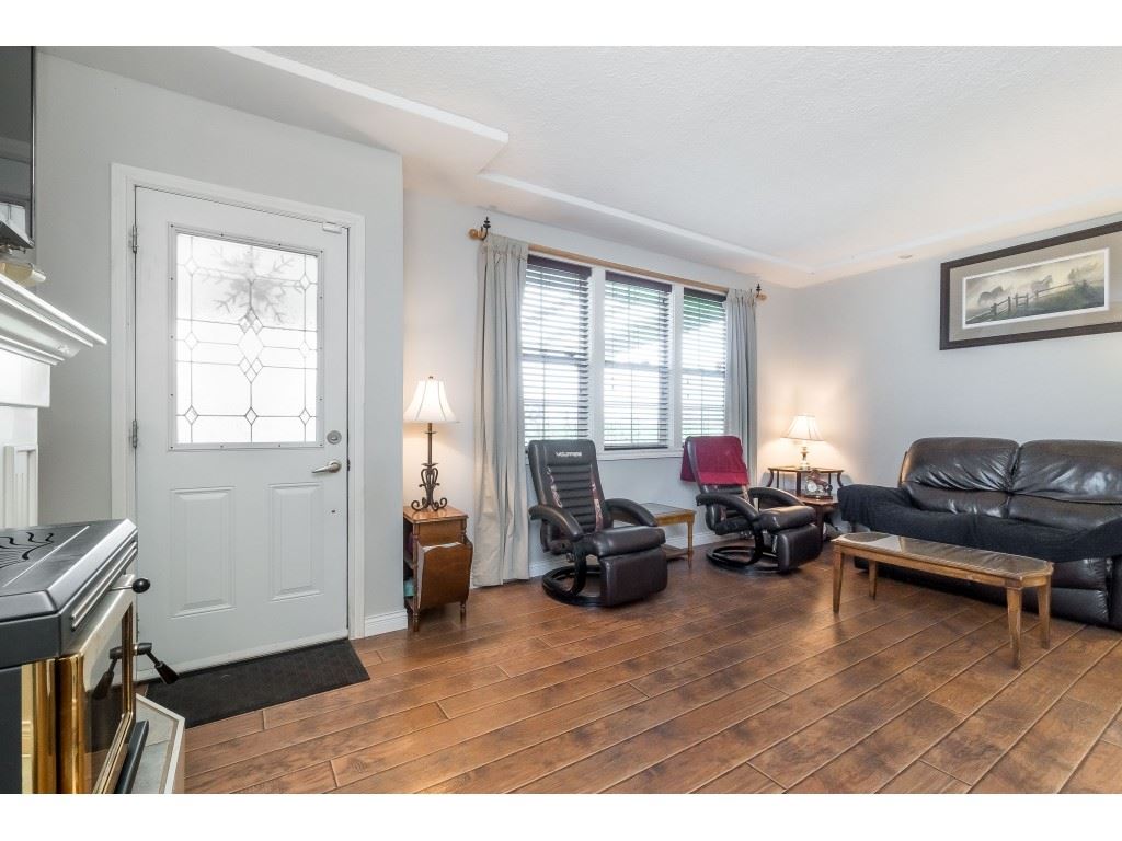 48551 Prairie Central Road, Chilliwack, BC, V2P 6H3 R2518432 Sabrina vandenBrink PREC Real