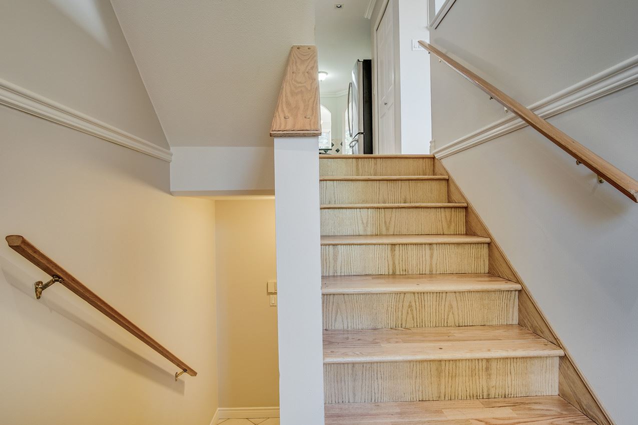 4 22771 Norton Court, Richmond, BC, V6V 2W7 R2519191 Kaushakis