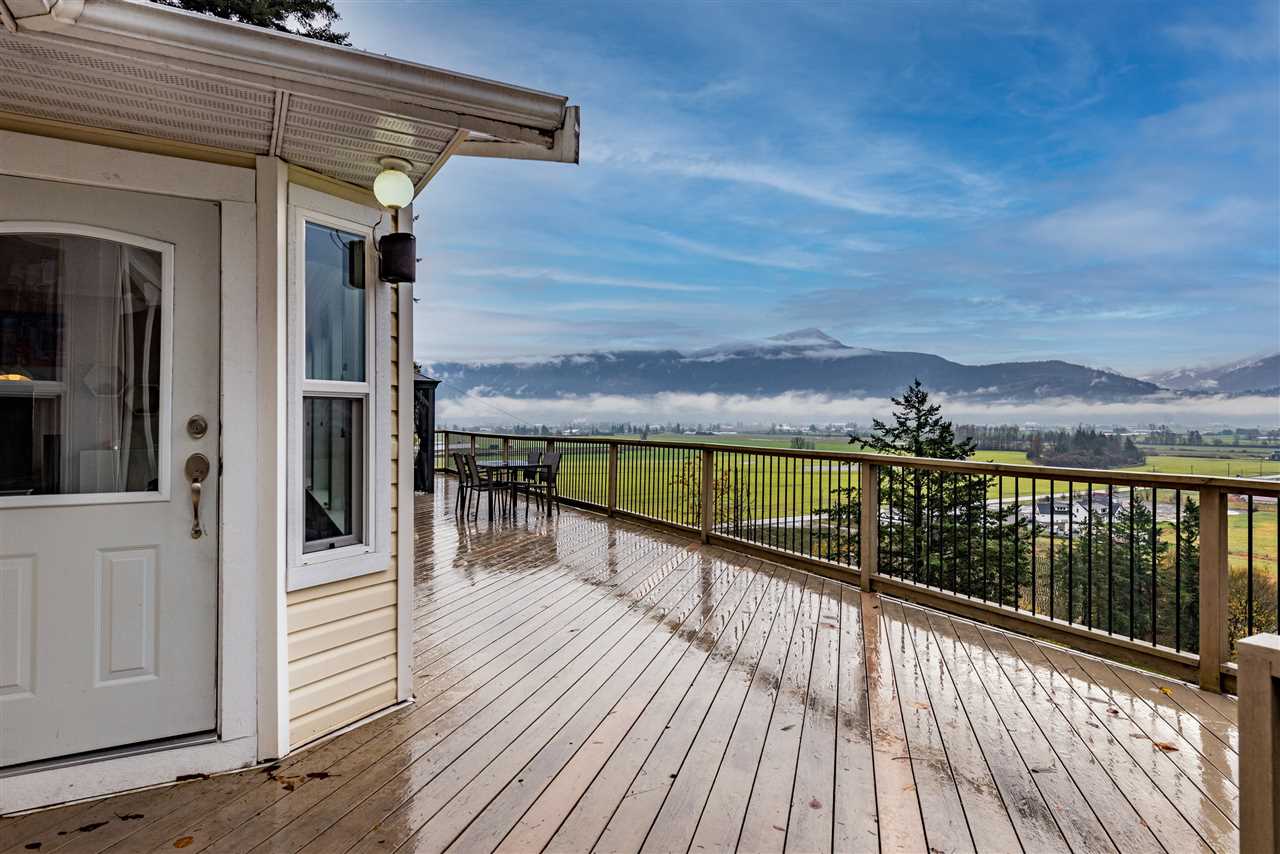 47170 Latimer Road, Chilliwack, BC, V2P 7M7 R2518842 Sarah Toop