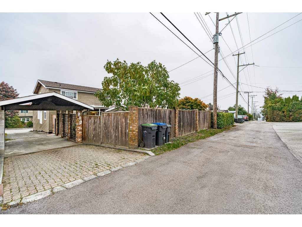 910 Burnaby Street, New Westminster, BC, V3L 4W1 R2520044 Mick McLennan