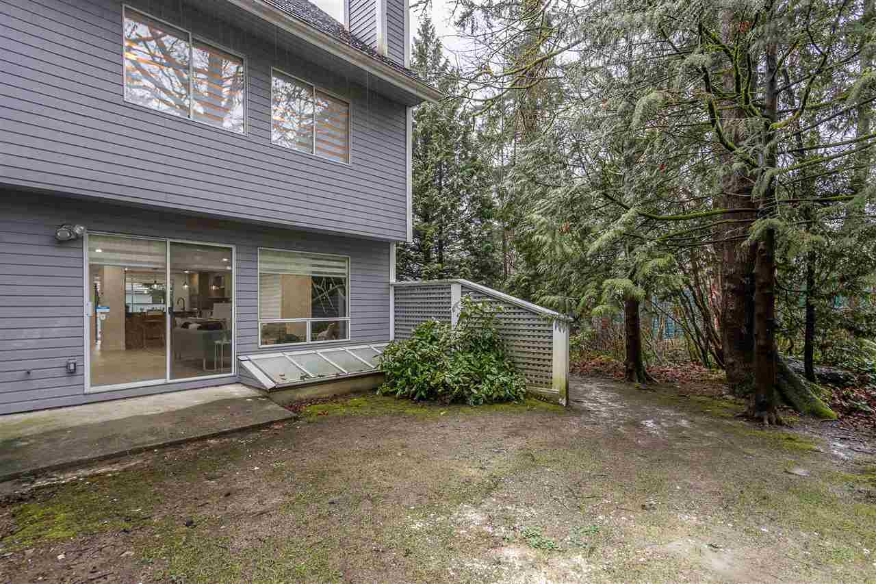 8161 Forest Grove Drive, Burnaby, BC, V5A 4H5 R2534650 Lisa Borsato
