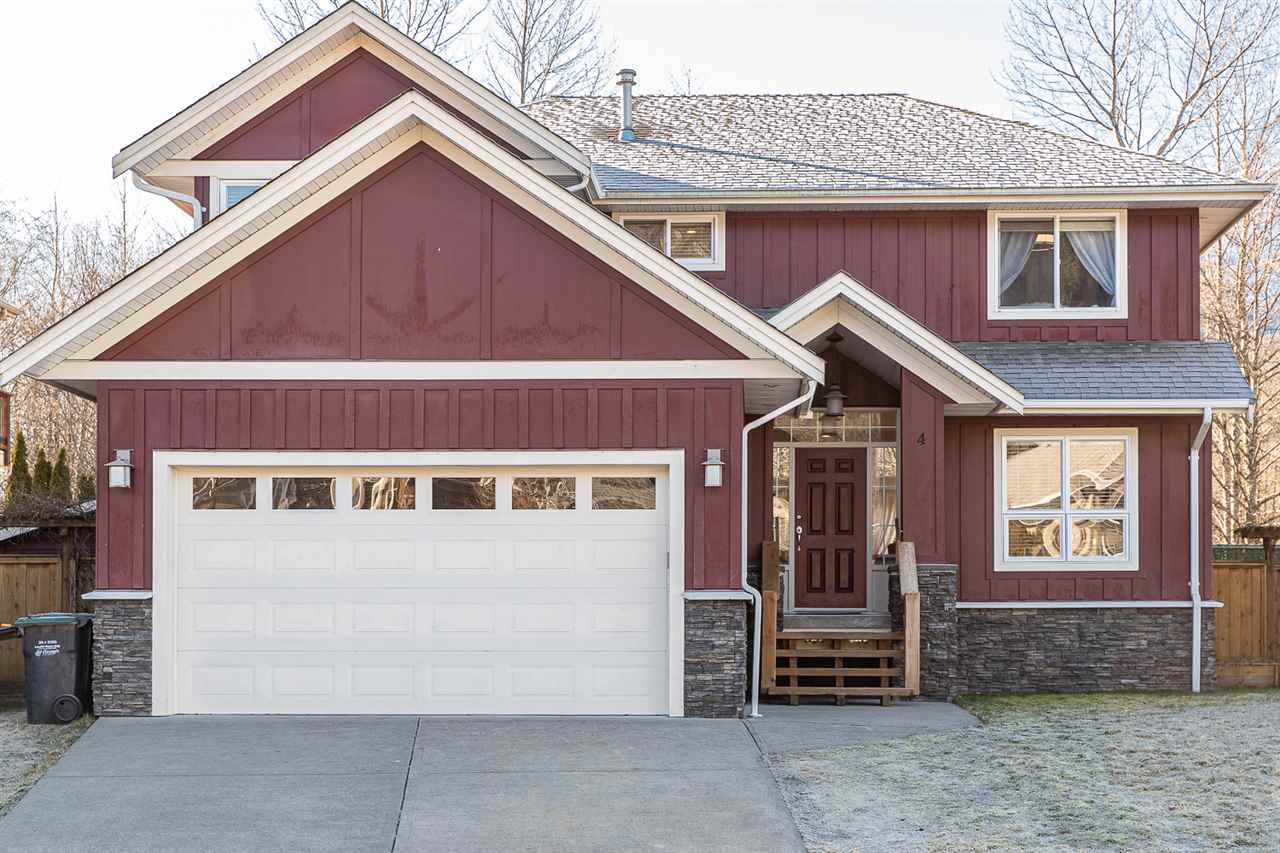 4 1589 Eagle Run Drive, Brackendale, BC, V0N 1H0 R2535807 Liz Kaiser Squamish Realestate